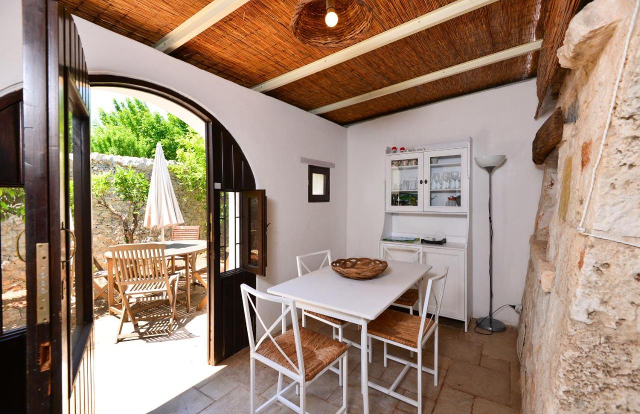 Terra Sessana Ville E Trullo Con Piscina Privata Ostuni Luaran gambar